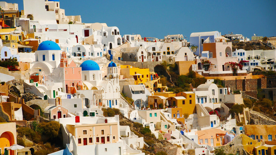 Σημαντική η ανάπτυξη του ελληνικού τουρισμού - Αύξηση τουριστικών αφίξεων και εισπράξεων