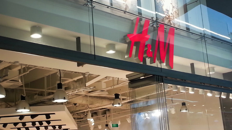 Η IKEA αποκτά ποσοστό στα H&M μέσω επενδυτικής φίρμας