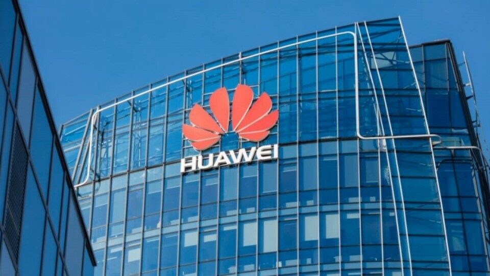 Η Huawei ζητά την απόσυρση του χαρακτηρισμού «απειλή εθνικής ασφάλειας»