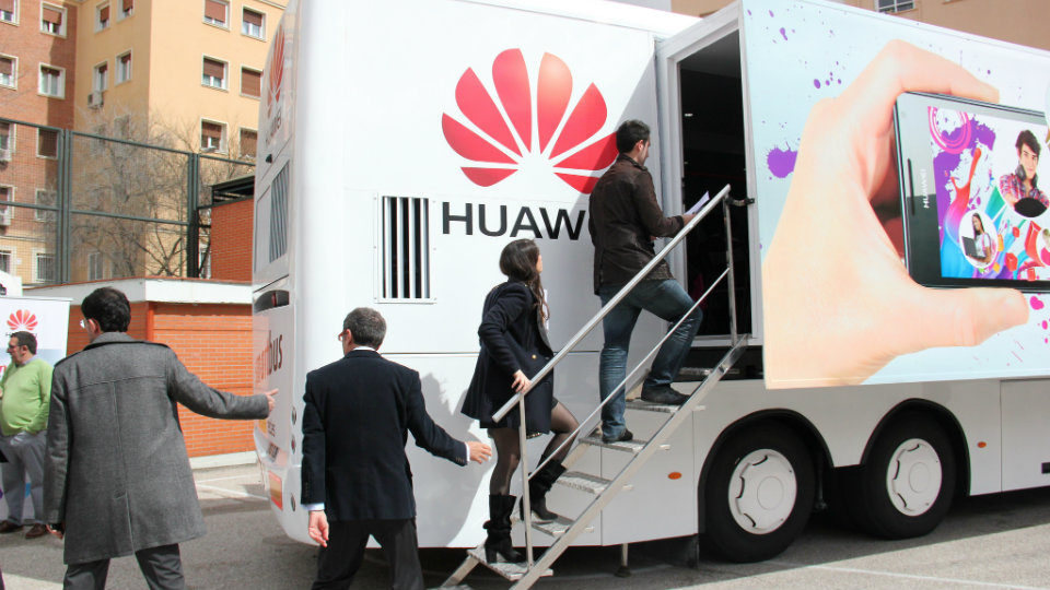 ΗΠΑ: Μείνετε μακριά από την Huawei, προτιμήστε δυτική τεχνολογία