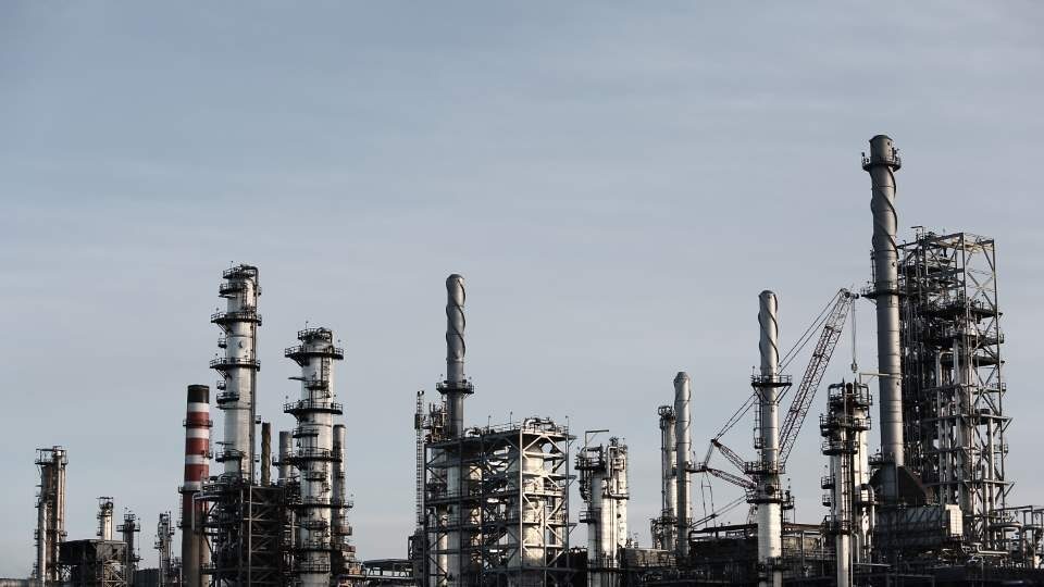 Η υψηλότερη ένταση άνθρακα ανήκει στην Ελλάδα, σε σχέση με Γερμανία, Ισπανία, Ιταλία - Τι αποκαλύπτει έκθεση