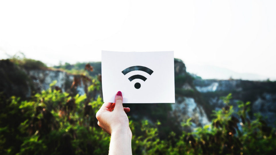 Cosmote: Δωρεάν WiFi σε 1 εκατομμύριο σημεία σε όλη την Ελλάδα