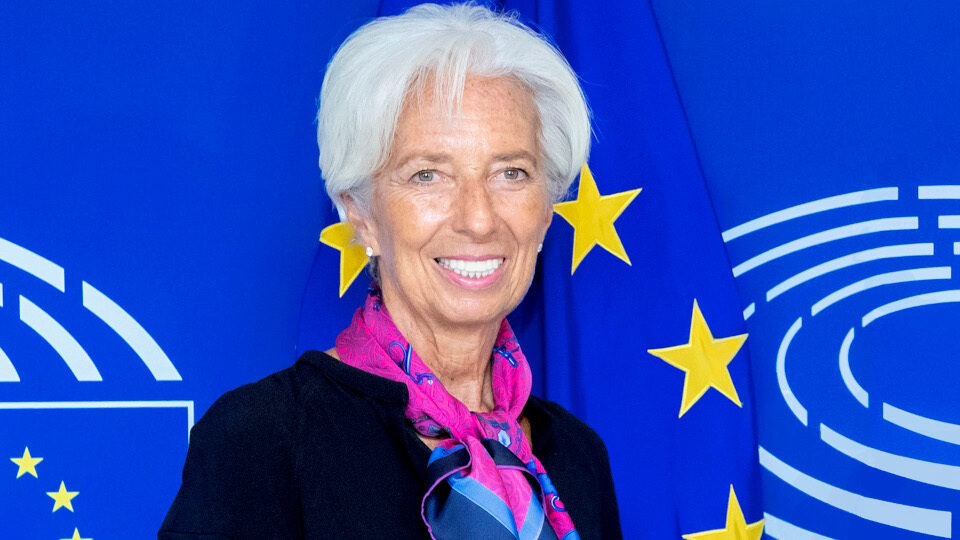 Η Κριστίν Λαγκάρντ (ΕΚΤ) δίνει το έναυσμα για νέα χρηματοδοτικά πακέτα στις οικονομίες