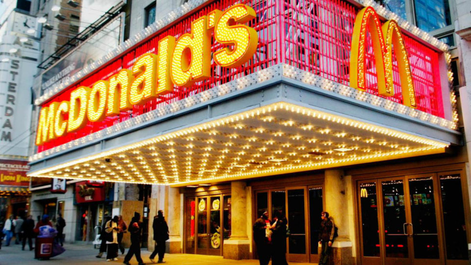 McDonald’s: Προσλήψεις 250.000 νέων μέσω… Snapchat