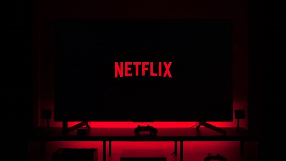 Netflix: Στις αρχές του 2023 η συνδρομή που θα υποστηρίζεται από διαφημίσεις