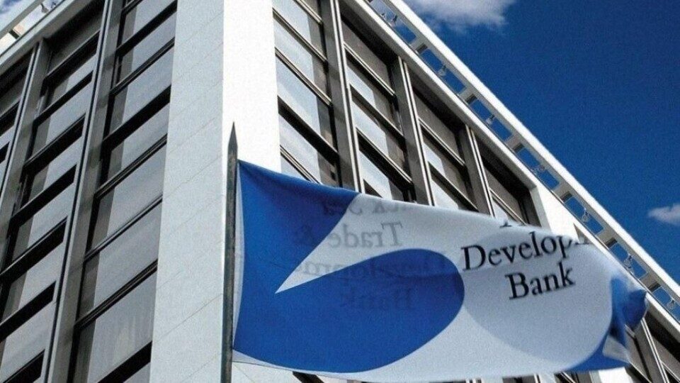 Η Παρευξείνια Τράπεζα υποστηρίζει την ανάπτυξη εμπορίου στην Ελλάδα