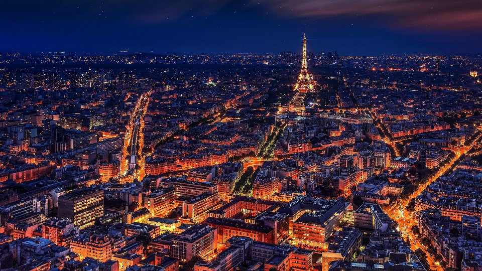 Η Γαλλία κάνει πράξη την φορολόγηση των διαδικτυακών κολοσσών