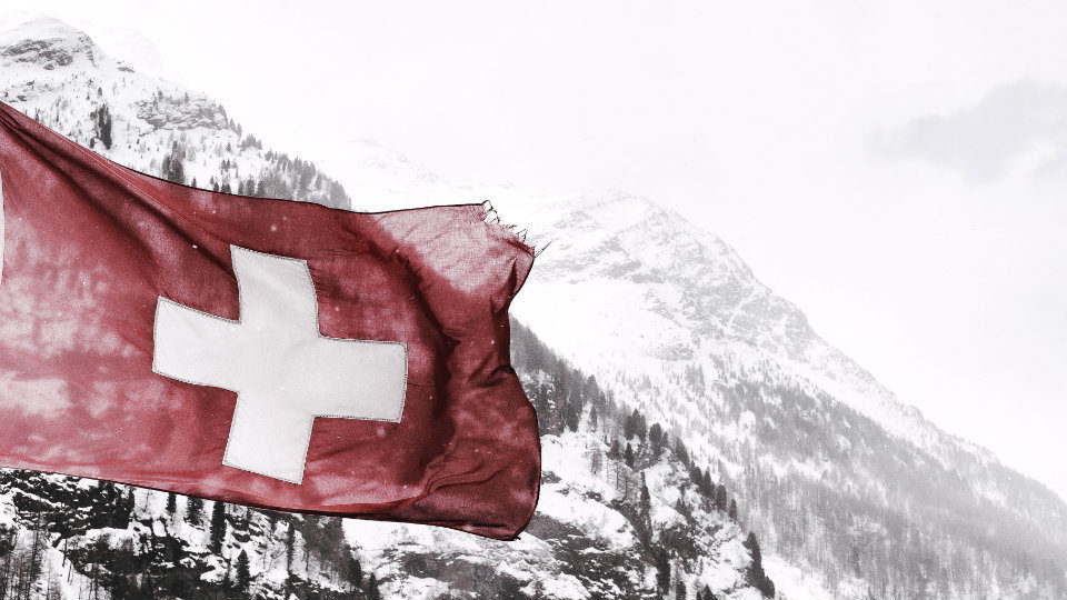 Ελβετία: Σημαντικές αλλαγές στο τραπεζικό απόρρητο - Tέλος οι μυστικοί λογαριασμοί