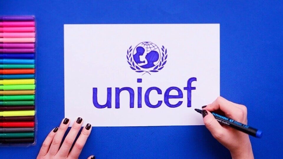 Η Gucci προσφέρει 500.000 δολάρια στην Unicef για εμβόλια κορονοϊού