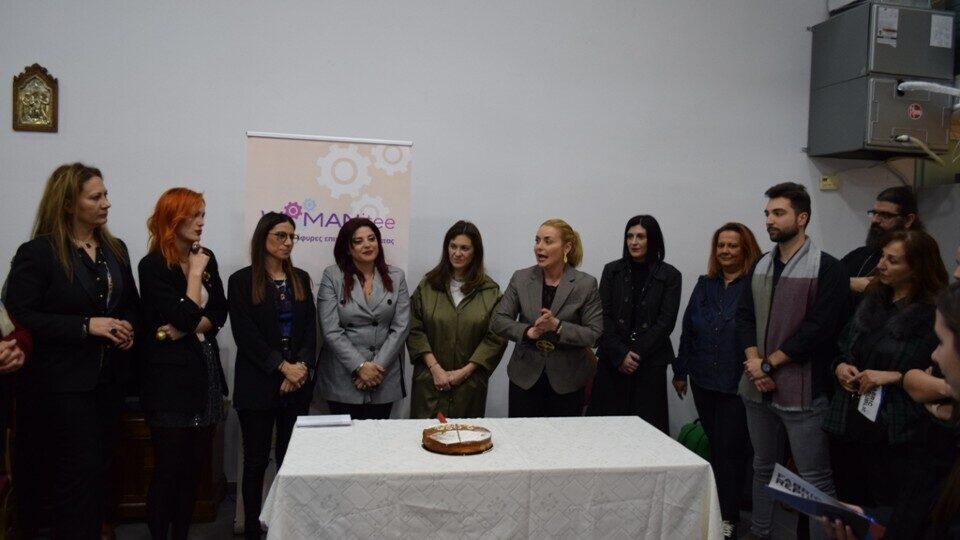 Κοινές δράσεις Womanitee - Fabric Republic: Η συμβολή της μόδας στην κυκλική οικονομία