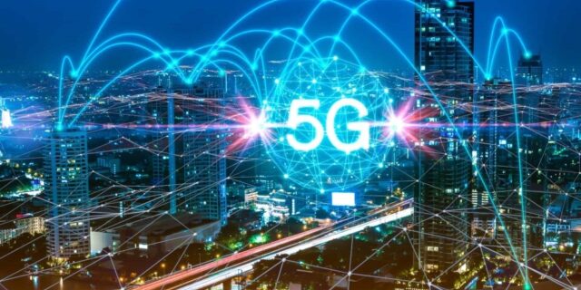 Πώς η τεχνολογία 5G μπορεί να αλλάξει τον τρόπο λειτουργίας των αυτοκινητοβιομηχανιών