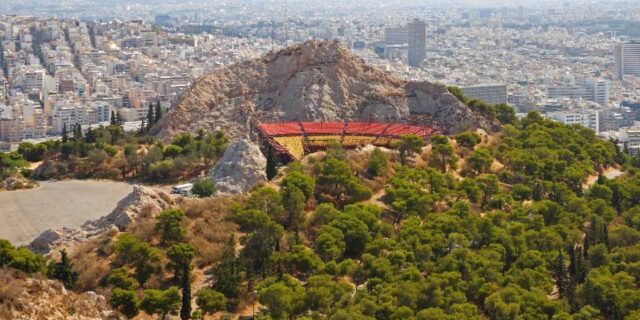 Πώς συνδέεται η στρατηγική βιώσιμης ανάπτυξης της Αθήνας με την «πόλη των 15λεπτών;»