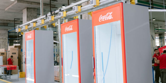 Η Frigoglass εγκαινίασε νέα γραμμή παραγωγής επαγγελματικών ψυγείων στην Αίγυπτο