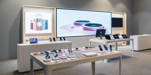 Νέο Apple Shop στο Σύνταγμα: Τα Public το γιόρτασαν με το μεγαλύτερο street party!