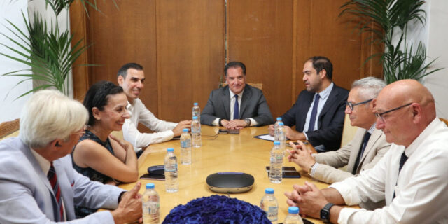 Σύσκεψη υπό τον υπ. Υγείας - Διερευνάται η διασύνδεση του Γ.Ν. Ρεθύμνου με την Ιατρική Σχολή Πανεπιστημίου Κρήτης