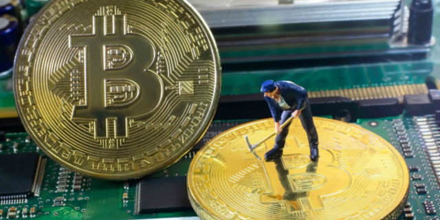 Το Bitcoin σε ιστορικά υψηλά, ξεπερνώντας τα 118.000 δολάρια - Καθοριστικός ο ρόλος τεχνολογίας και  θεσμικών επενδυτών