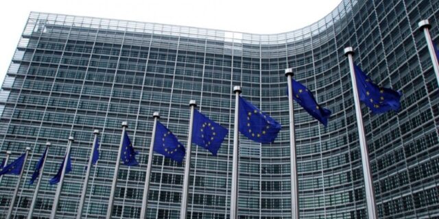 Κομισιόν: Δράσεις για τη διατήρηση της βιώσιμης παραγωγής λιπασμάτων στην ΕΕ