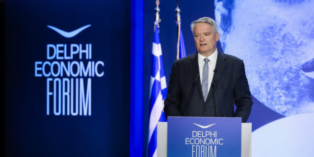 M. Cormann, ΟΟΣΑ: Οι μεγαλύτερες προκλήσεις είναι η ρωσική εισβολή και ο πληθωρισμός