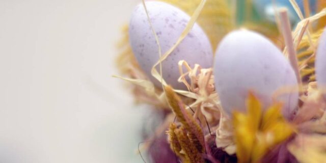 «Καλάθι των νονών»: Από τις 29 Μαρτίου με λαμπάδες, παιχνίδια, σοκολατένια αυγά
