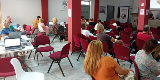 AI στην Πράξη: Σεμινάριο για τον ψηφιακό μετασχηματισμό των επιχειρήσεων από το Επιμελητήριο Αρκαδίας
