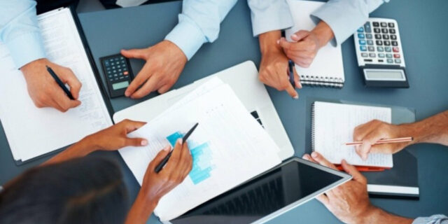 Έρευνα Adecco και LSE: Ανασταλτικός παράγοντας για το 76% των μεγάλων επιχειρήσεων η έλλειψη δεξιοτήτων