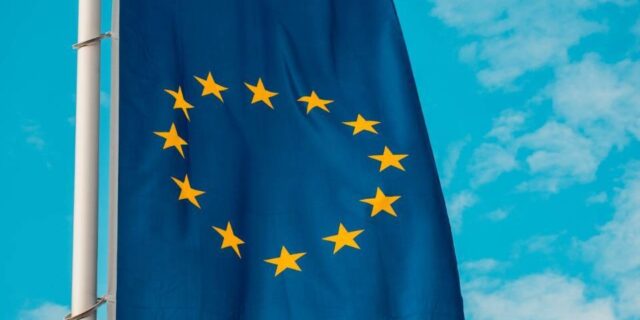 Ταμείο Καινοτομίας: η ΕΕ επενδύει 1,8 δισ. ευρώ σε έργα καθαρής τεχνολογίας