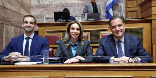 Άδωνις Γεωργιάδης: «Σημαντική πρόοδος στις κλινικές δοκιμές στην Ελλάδα»