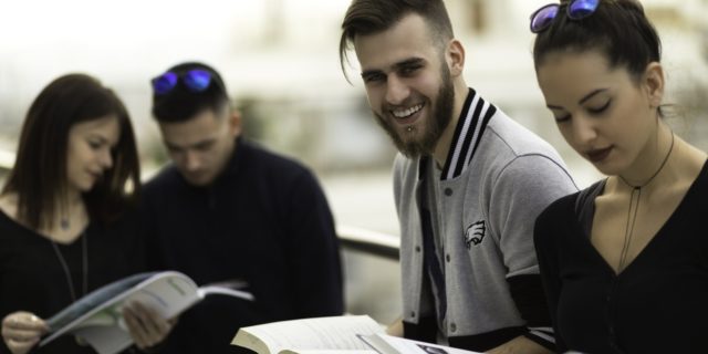Πρόγραμμα ενίσχυσης απασχολησιμότητας τελειόφοιτων και απόφοιτων «Εξελίσσομαι»