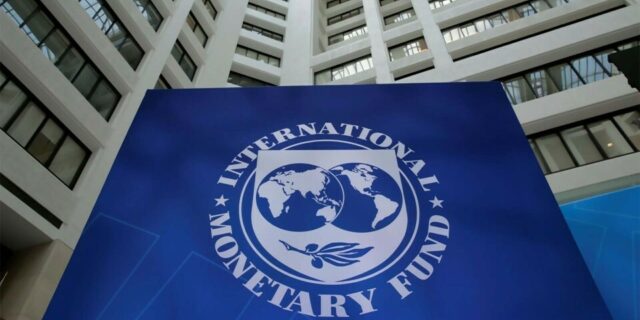 Θετικά μηνύματα από την έκθεση του ΔΝΤ για την Ελλάδα το 2021- 2023