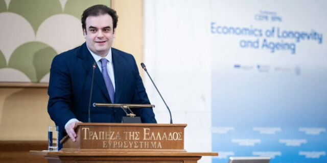 Κ. Πιερρακάκης: Η δημογραφική μεταβολή είναι «επανάσταση μακροζωίας» και επηρεάζει δομικά την οικονομία