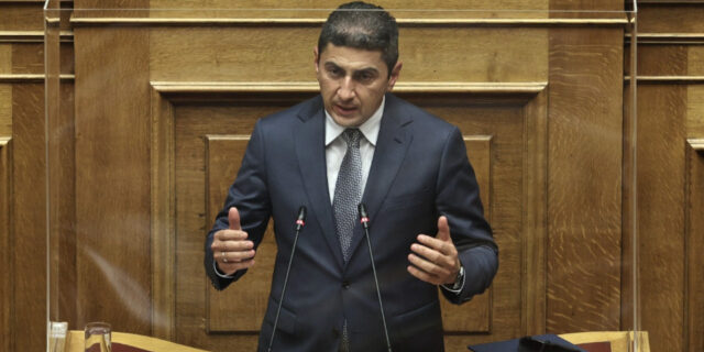 ​ΥΠΑΑΤ: Ενημέρωση της Βουλής για τις αλλαγές στην ΚΑΠ - Αυγενάκης: Ούτε βήμα πίσω στους ελέγχους