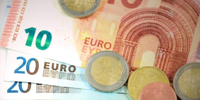 Πανδημία: Έκτακτη επιχορήγηση έως 400.000 ευρώ για πληττόμενες επιχειρήσεις