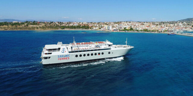 Ferryscanner: Οι Αμερικανοί & οι Βρετανοί τουρίστες δεν προτιμούν πια τόσο τους δημοφιλείς προορισμούς της Ελλάδας