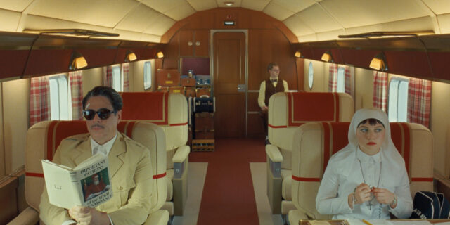 Γιατί η οπτική αρχιτεκτονική του Wes Anderson μας κάνει να επιστρέφουμε συνεχώς στο σινεμά