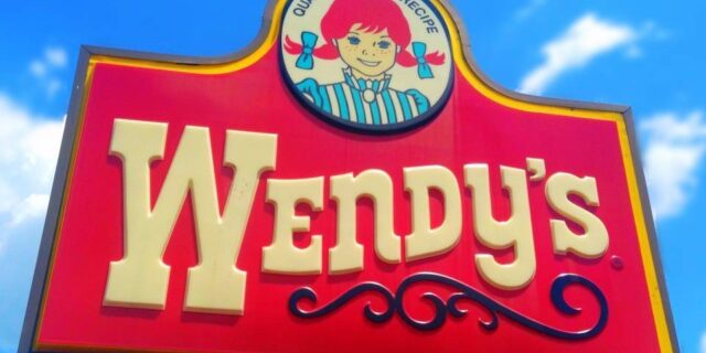​«Ποτέ δεν θα καταφέρεις να κρατήσεις µια δουλειά»: Η ιστορία των Wendy's