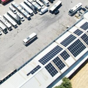 Όμιλος Παπαδάκη: Μεγάλη επένδυση solar panels στις κεντρικές του εγκαταστάσεις