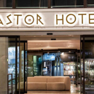 Astor Hotel, ένα ιστορικό ξενοδοχείο με θέα την Ακρόπολη