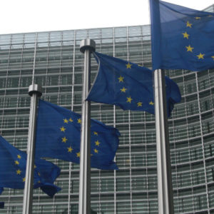 ΕΕ: Ζητά ενδυνάμωση ΜμΕ με συγχωνεύσεις και ψηφιακό μετασχηματισμό