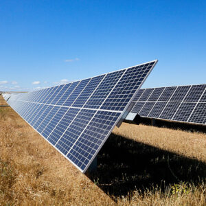 Ameresco Sunel Energy: Ξεκινά η κατασκευή του ηλιακού έργου “Ενιπέας” της Lightsource bp, ισχύος 560MWp