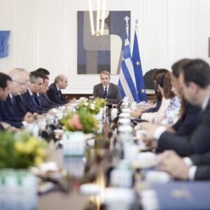 Σε Υπουργείο Ψηφιακής Διακυβέρνησης και Τεχνητής Νοημοσύνης μετονομάζεται το Υπουργείο - Οι μεταρρυθμίσεις
