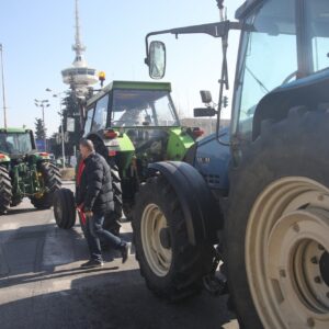 Τα έκτακτα μέτρα της τροχαίας για την κάθοδο των αγροτών με τα τρακτέρ στην Αθήνα