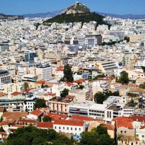 Τρία Στεγαστικά Προγράμματα για 50.000 νοικοκυριά από το 2025