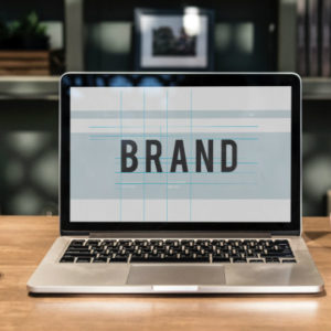 Γιατί το self-branding οδηγεί στο χτίσιμο δυνατών business brands;