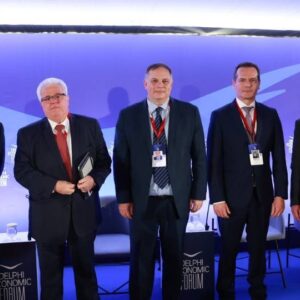 Delphi Forum: Πώς η Ελλάδα μπορεί να μετατραπεί σε κόμβο καθαρής ενέργειας