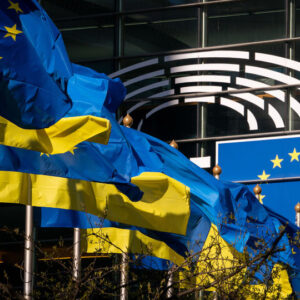 Κομισιόν: Επιπλέον 1,5 δισ. ευρώ στην Ουκρανία