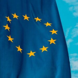 Προχωρούν οι διαδικασίες για τον φορτιστή κοινού τύπου στην ΕΕ