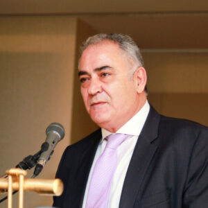 Χατζηθεοδοσίου: Μεγάλος κίνδυνος να πληγεί η παγκόσμια και ελληνική οικονομία από τη σύγκρουση Ισραήλ-Ιράν