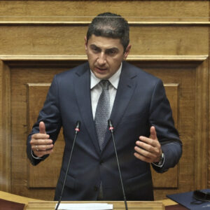 ​ΥΠΑΑΤ: Ενημέρωση της Βουλής για τις αλλαγές στην ΚΑΠ - Αυγενάκης: Ούτε βήμα πίσω στους ελέγχους