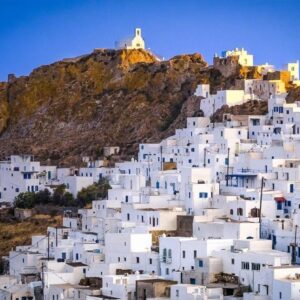 Οι τάσεις για φέτος και τι αναζητούν οι Έλληνες στο Airbnb