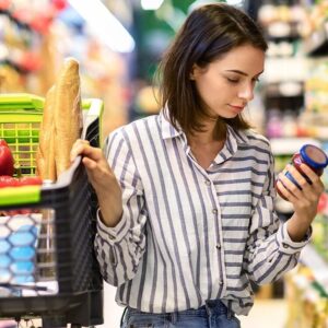 Πώς κινείται ο μέσος καταναλωτής στο σούπερ μάρκετ, τι γίνεται με δαπάνες - τιμές